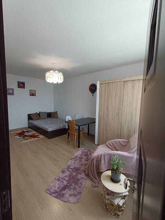 Garsoniera pentru închiriere - Târgoviște - Comision 0