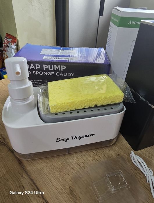 Пълнител дозатор автоматичен за течен сапун