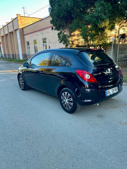 Opel CORSA D 2009 - 1000 benzina