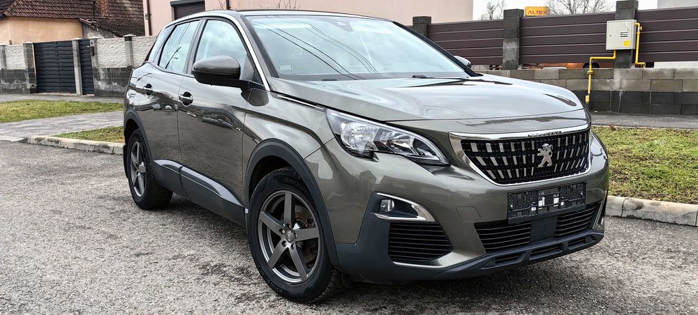 Peugeot 3008, 131CP, Digital Cockpit, Lane assist, Apple Carplay