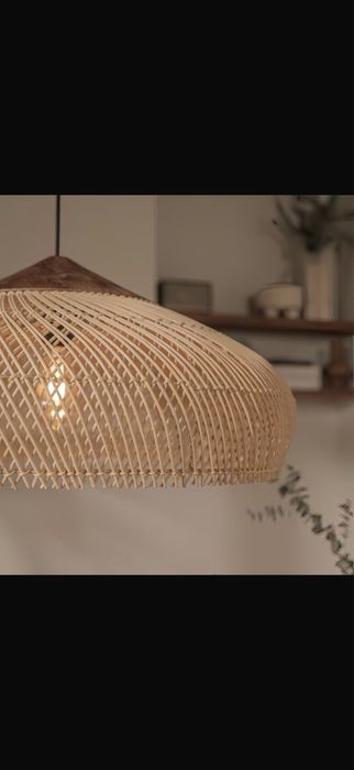 Продам новые люстры