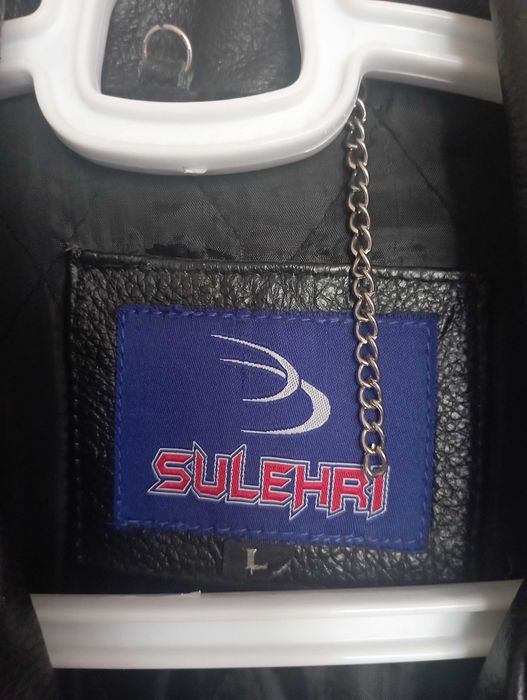 Кожаная куртка-косуха из Америки. Размер L (48-50)