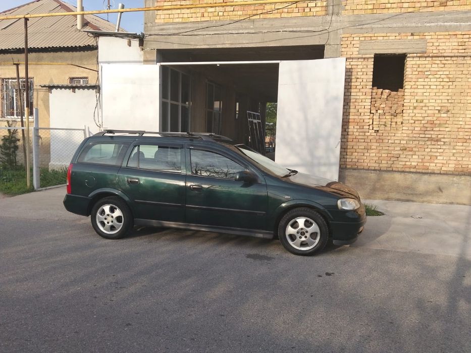 Продаётся машина