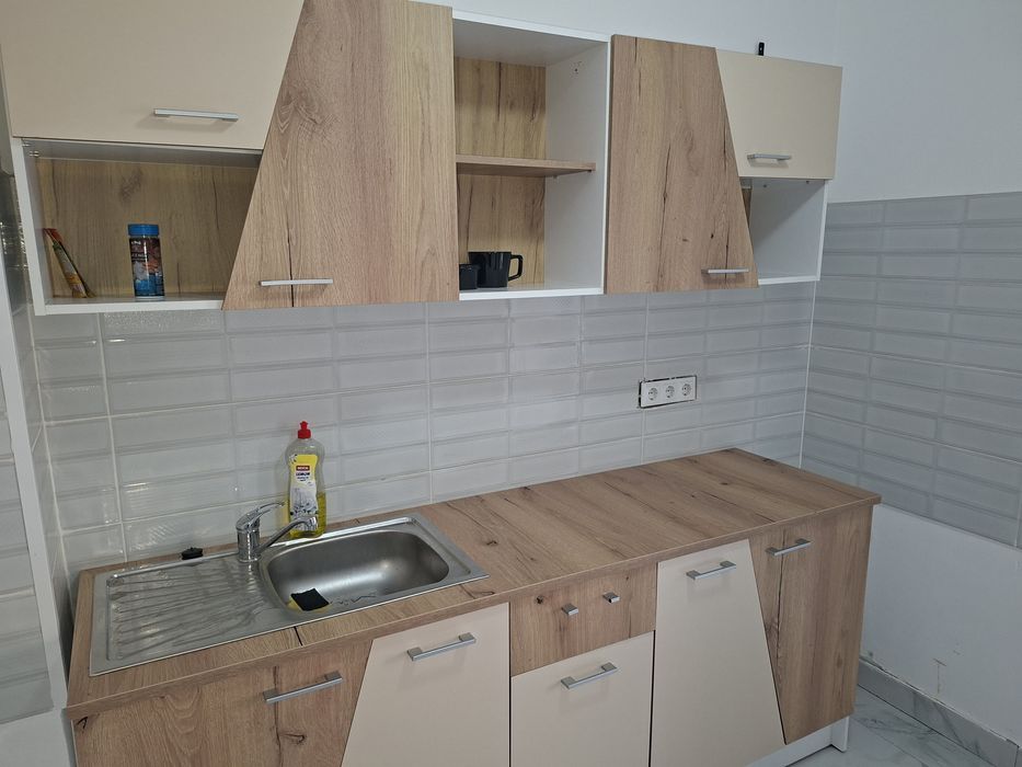 Închiriez apartament 2 camere