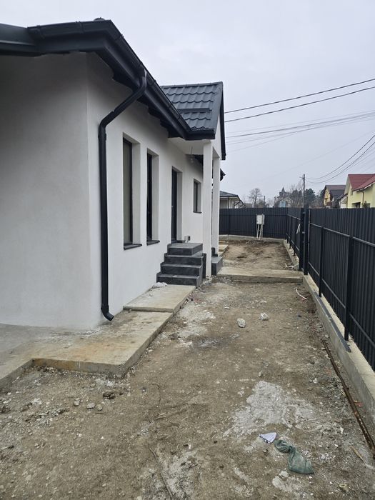 Casă 3 camere Bărnova