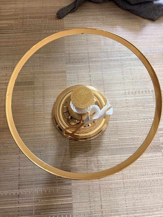 Тортница под золото