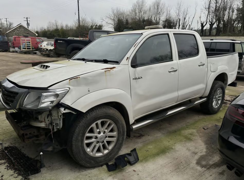 Dezmembrez Toyota Hilux 2012-2015 1KD-FTV automata