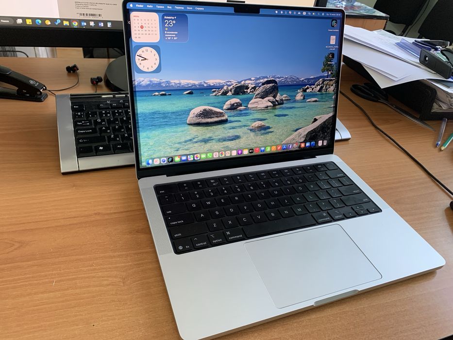 Macbook pro m5 16/512Gb Silver