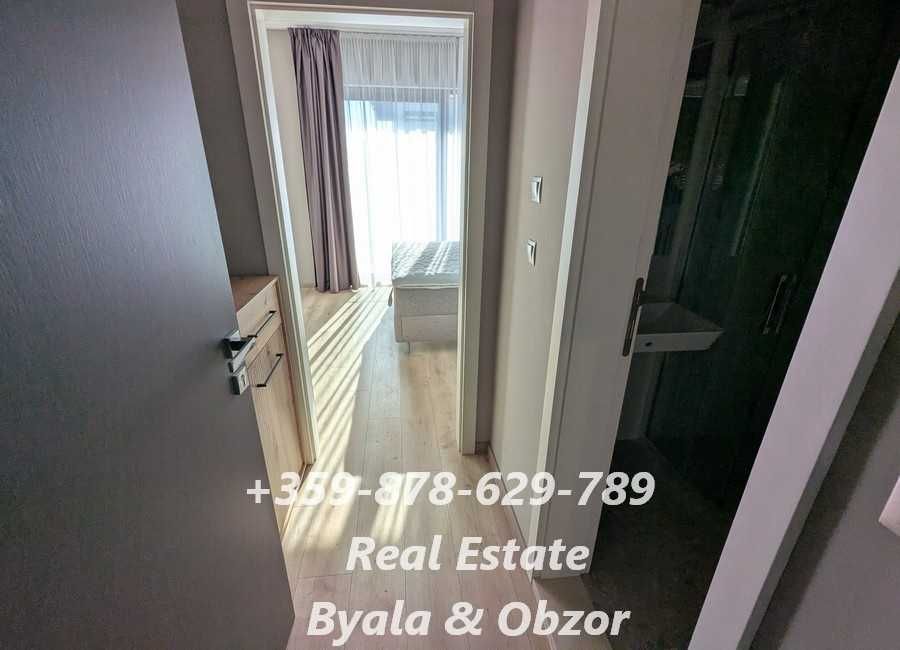 Продава се Едностаен апартамент в Обзор - 36 кв.м за 1173 €/кв.м - Снимка #12