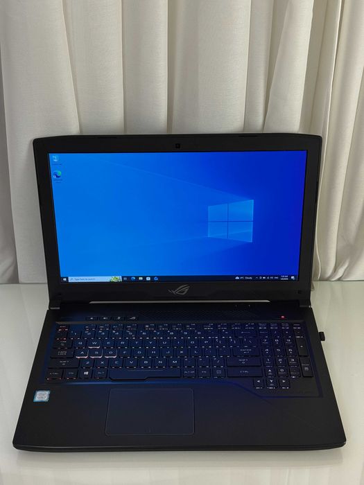 Laptop Gaming ASUS ROG i7 3.80 GHz, 8GB RAM, 256GB SSD, GTX 1050 4GB