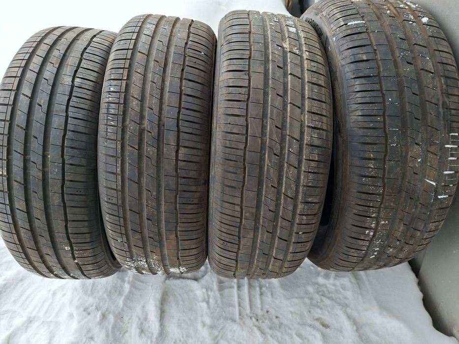 Продам шины. 225/55/19 ханкук