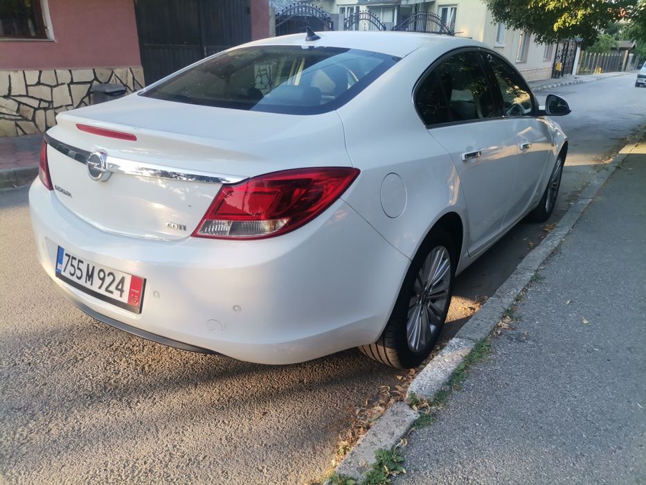 Open insignia 2.0 173коня седан