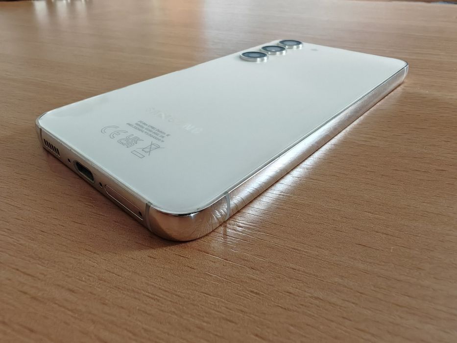 Samsung s23 за части