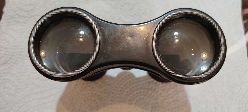 Продавам бинокъл Carl Zeiss Jena