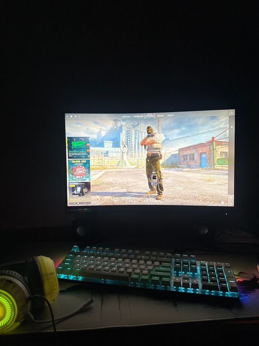 Intel i5 10400 gigabyte 1660 super ram 16gb