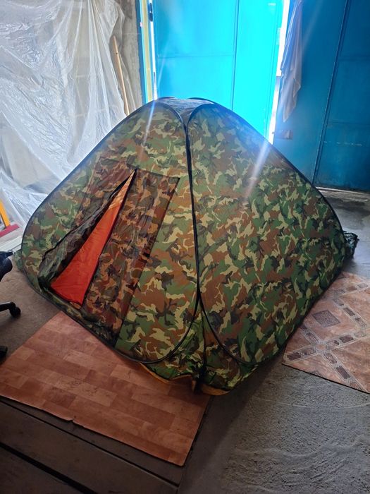 Продам палатку, в хорошем состоянии