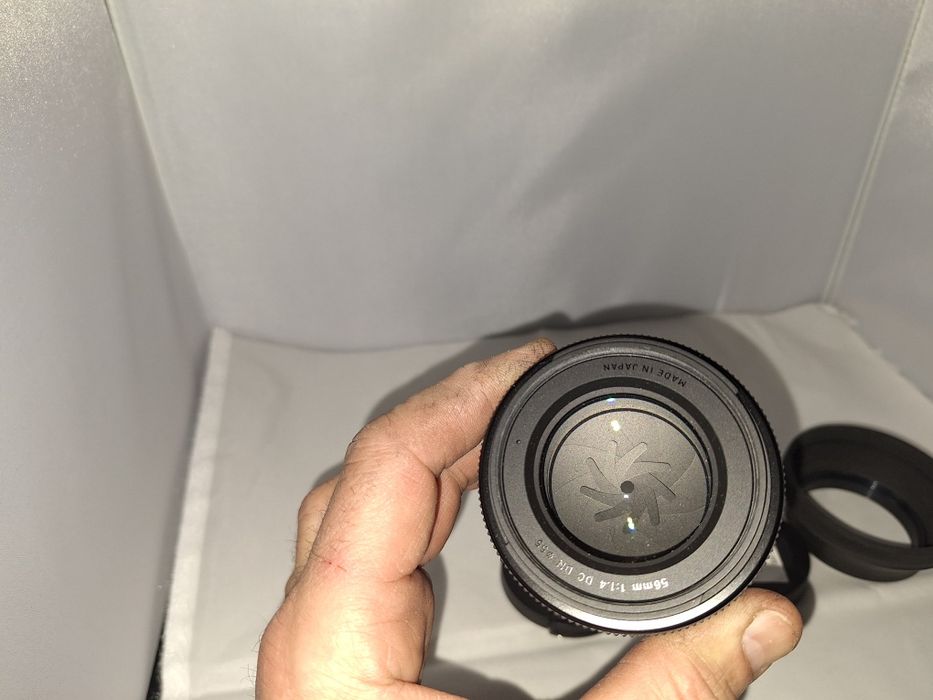 Sigma 56 F1.4 DC DN  pt. Sony E