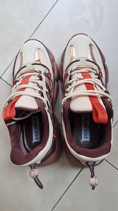 Сникърси(маратонки) Steve Madden