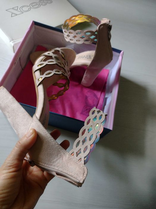 Дамски сандали велур