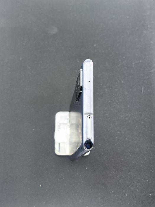 Samsung Galaxy S20 FE  128 GB ID-aie579