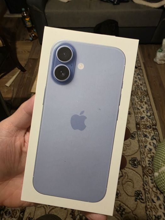 IPHONE 17  Новый в идеальном состоянии