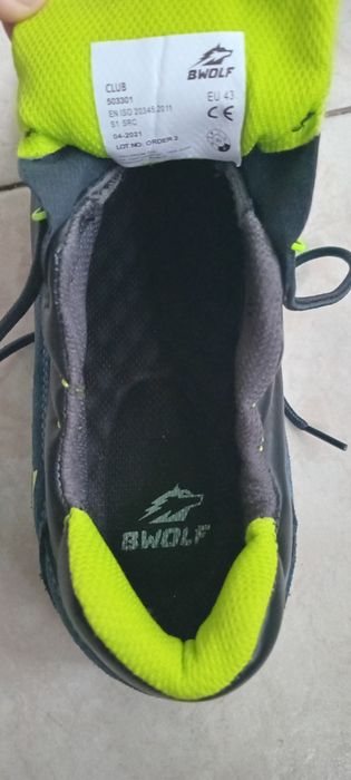 Обувки с бомбе 43