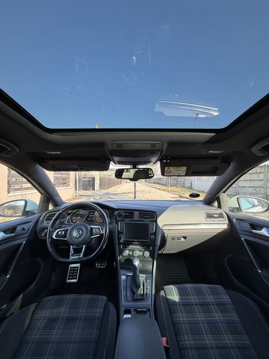 VW Golf 7  GTE   Plug in Hybrid   204 CP