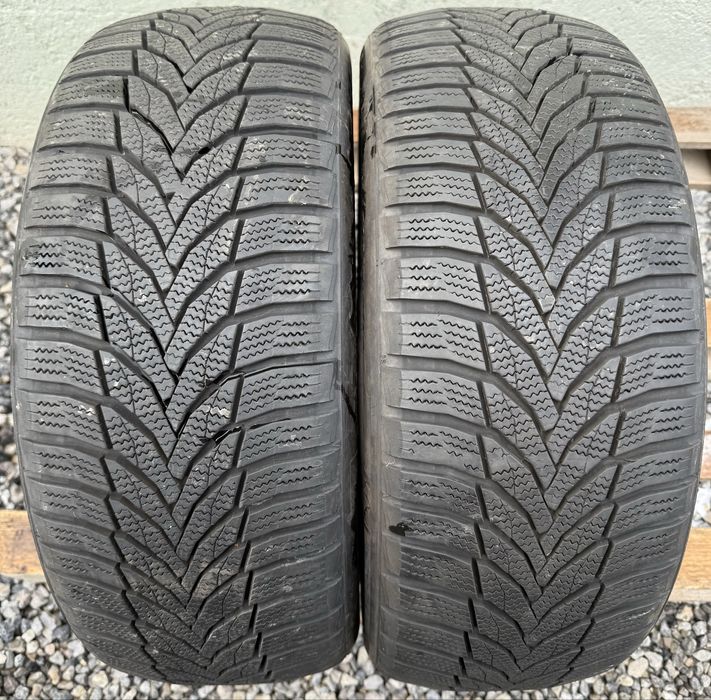 2бр 215/50/17 на 7мм с 21дот