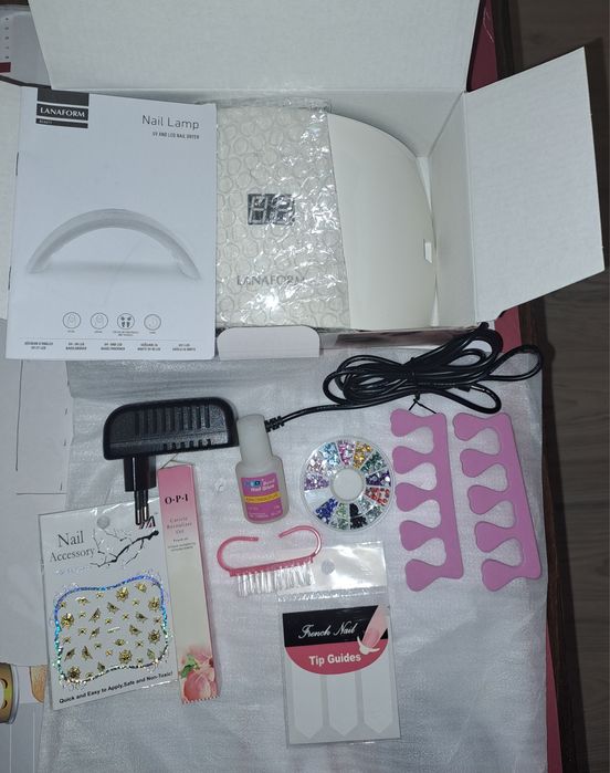 UV лампа за маникюр и педикюр - Lanaform