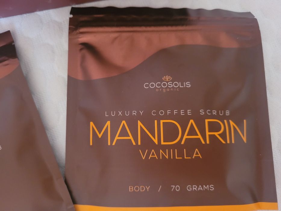 Cocosolis scrub за тяло и лице