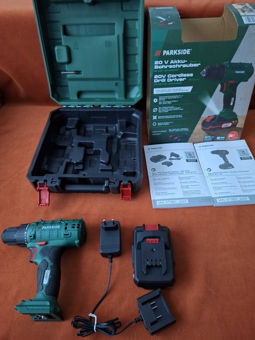 Bormasina - Masina de gaurit si insurubat Parkside 20V acum + incarc