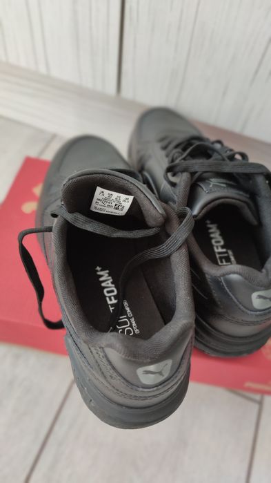 Маратонки Puma черна кожа.