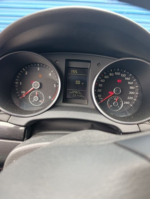 VOLKSWAGEN Golf 2010 — imagine 2