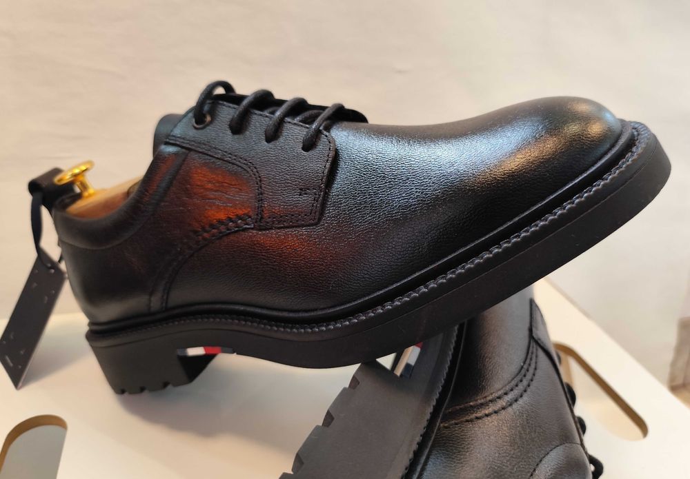 Pantofi derby 44 45 de lux Tommy Hilfiger NOI piele naturala premium