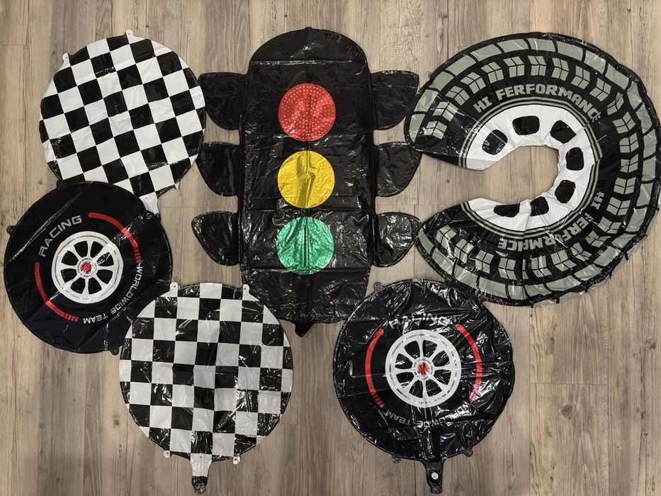 Декорации за рожден ден с тема Ферари