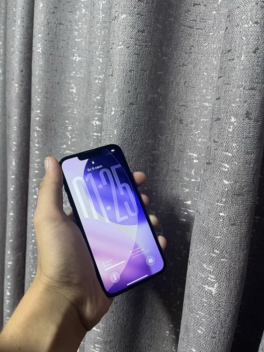 Продам айфон 13 на 128 gb