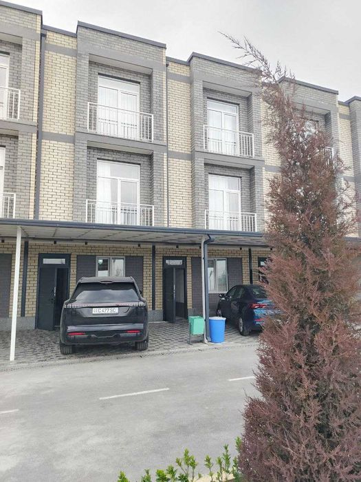 сдается своя 1 ком. кв-ра в новостройке рядом с рисовым базаром