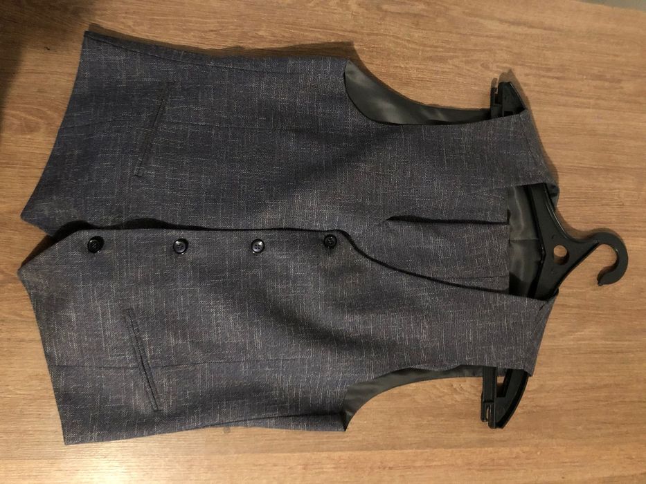 Продам:Костюм Henderson.