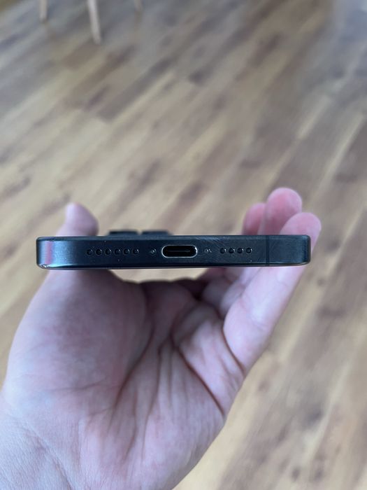 Vand iphone 15 Pro Max 256gb neverlock