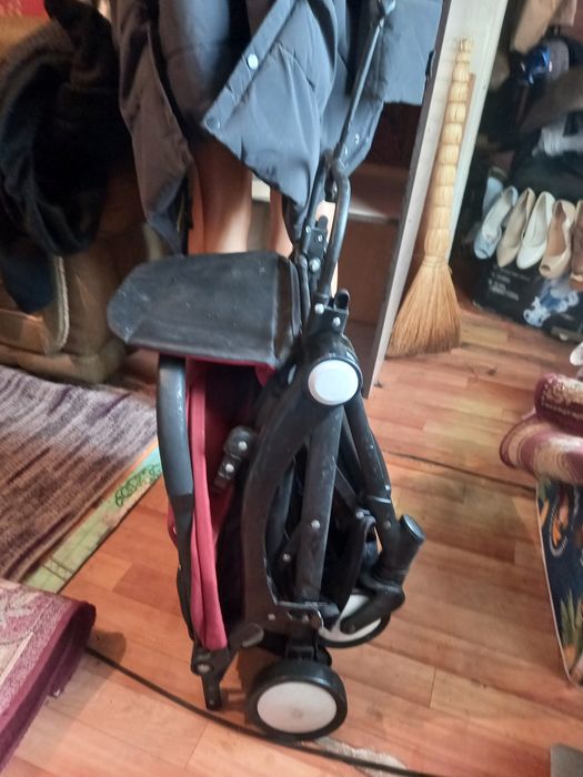 Срочно продам коляску