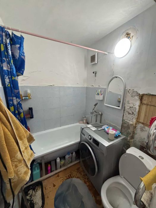 Продам 2 комнатную квартиру