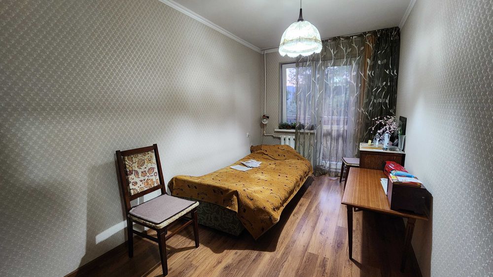 Продаётся 4х комнатная квартира, БИЙ, Ун. дипломатии