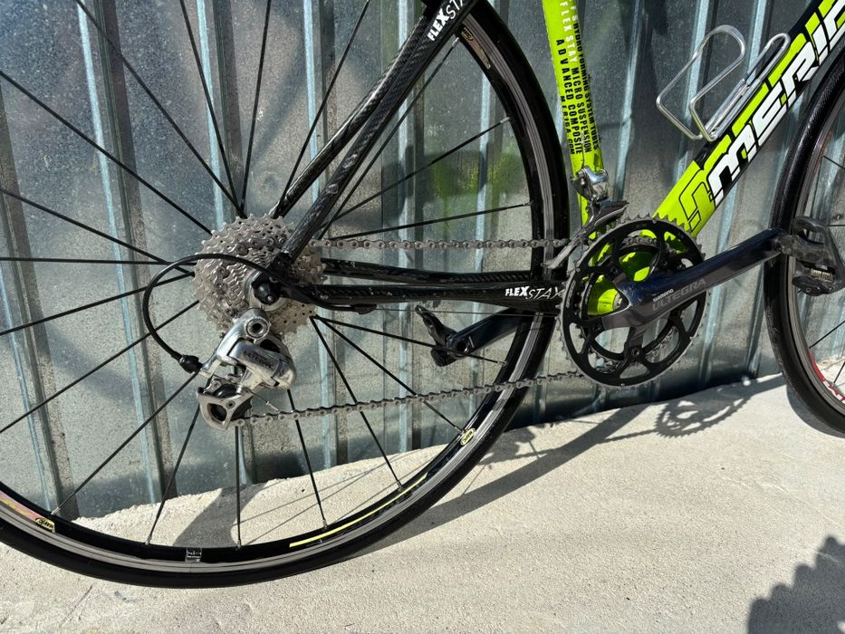 Bicicleta Cursiera Merida FLX 906