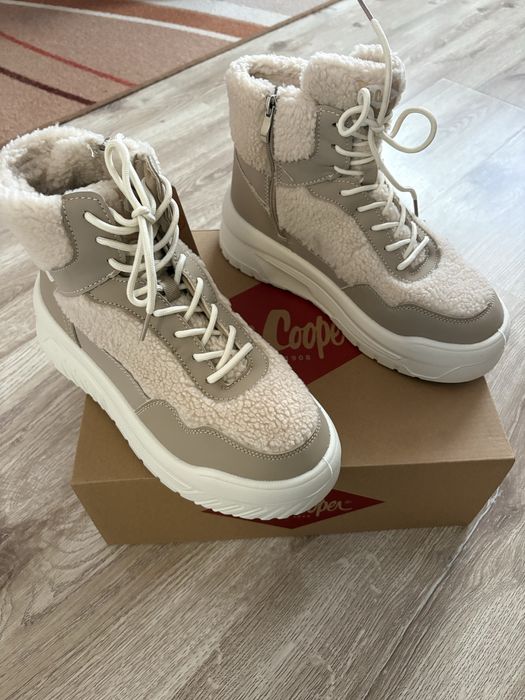 Дамски  високи кецове Lee Cooper