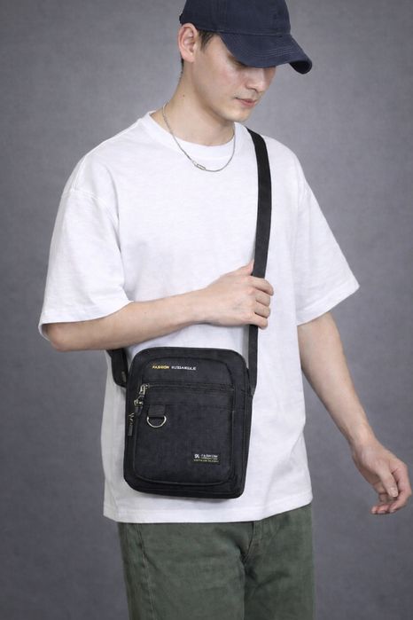 Мужчкая сумка через плечо