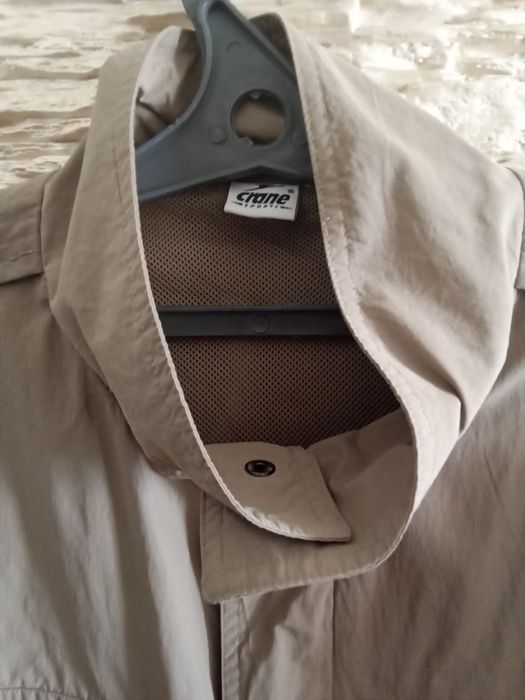 Продам мужскую ветровку