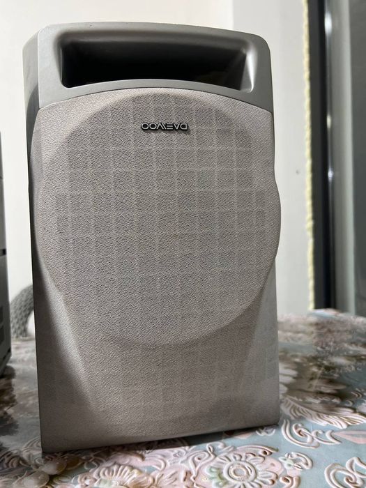 Продам Bluetooth колонку Devo
Продам Bluetooth колонку (Devo)