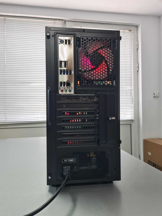 Нова Геймърска конфигурация Ryzen 5500/RX 6600/32Gb DDR4 RAM/1 Tb Nvme