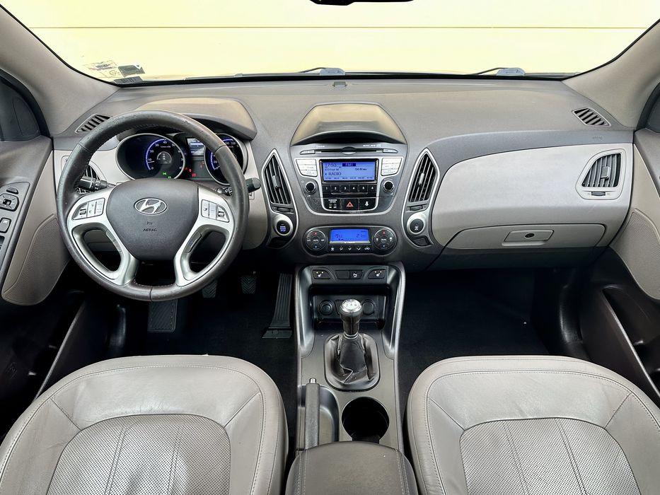 Hyundai IX35 2.0 Benzina 163CP 4x4 Pachet Premium Luxury