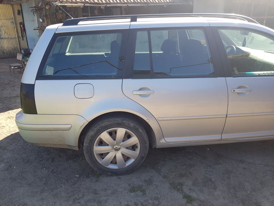 Голф 4 1,6 комби на части